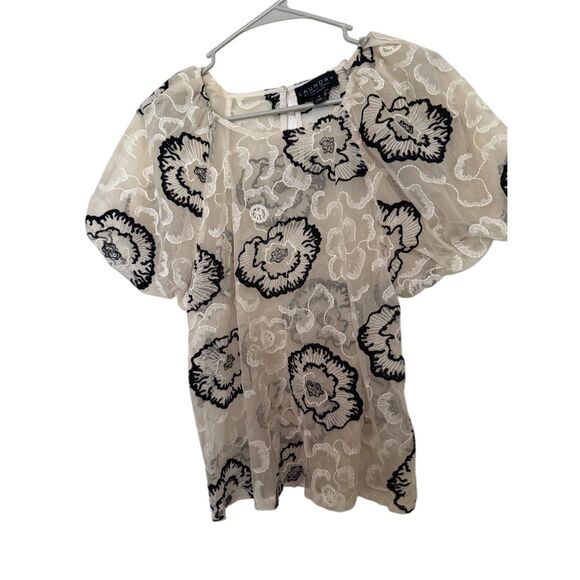 EUC Laundry by Shelli Segal Sheer Embroidered Floral Blouse – Size Medium - Picture 13 of 13
